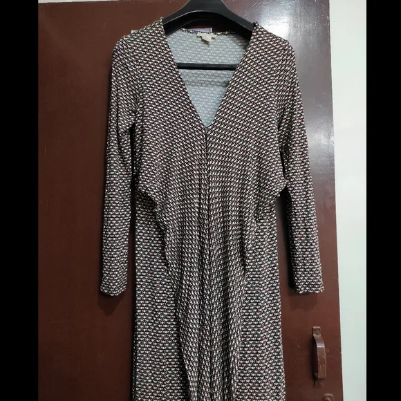 H&M Wrap Style Dress New - Picture 2 of 12